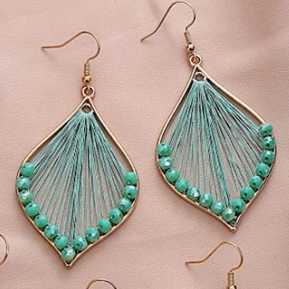 ✨✨ NWT Bohemian Woven Earrings ✨Hand Crafted ✨Artisan✨